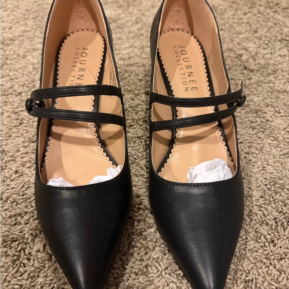 Journee Collection Women's Black Mary Jane Shoes